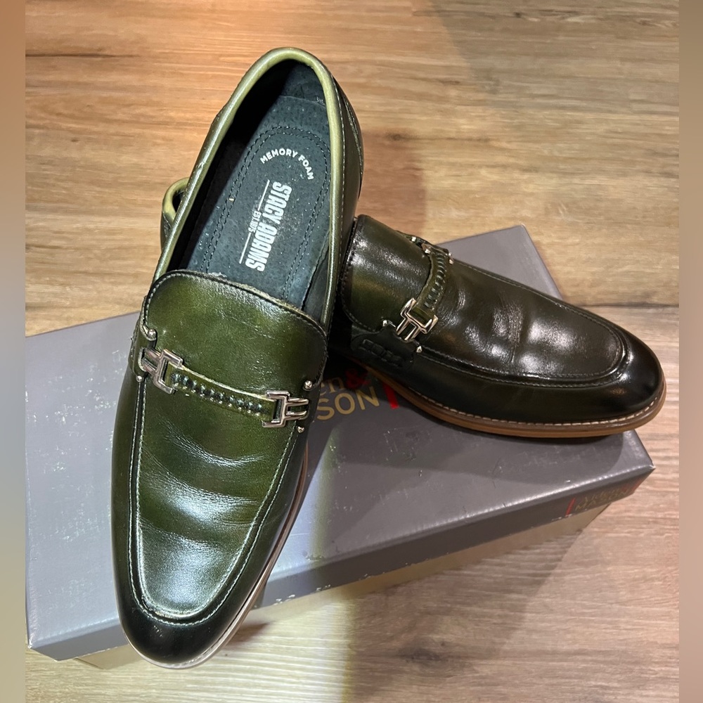 Stacy Adam's size 81/2 worn for a couple hours